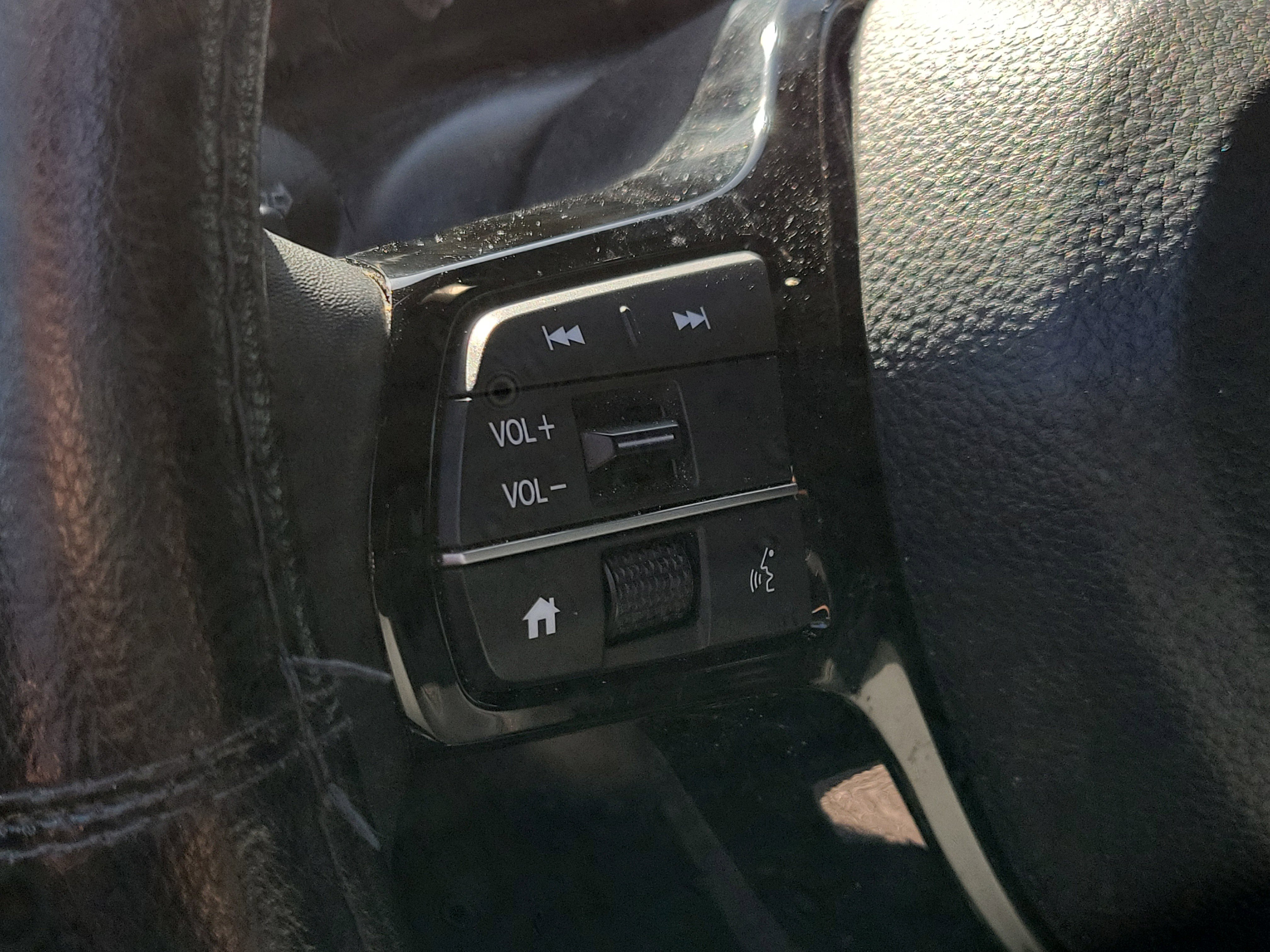 Used 2024 Honda Pilot TrailSport image 27