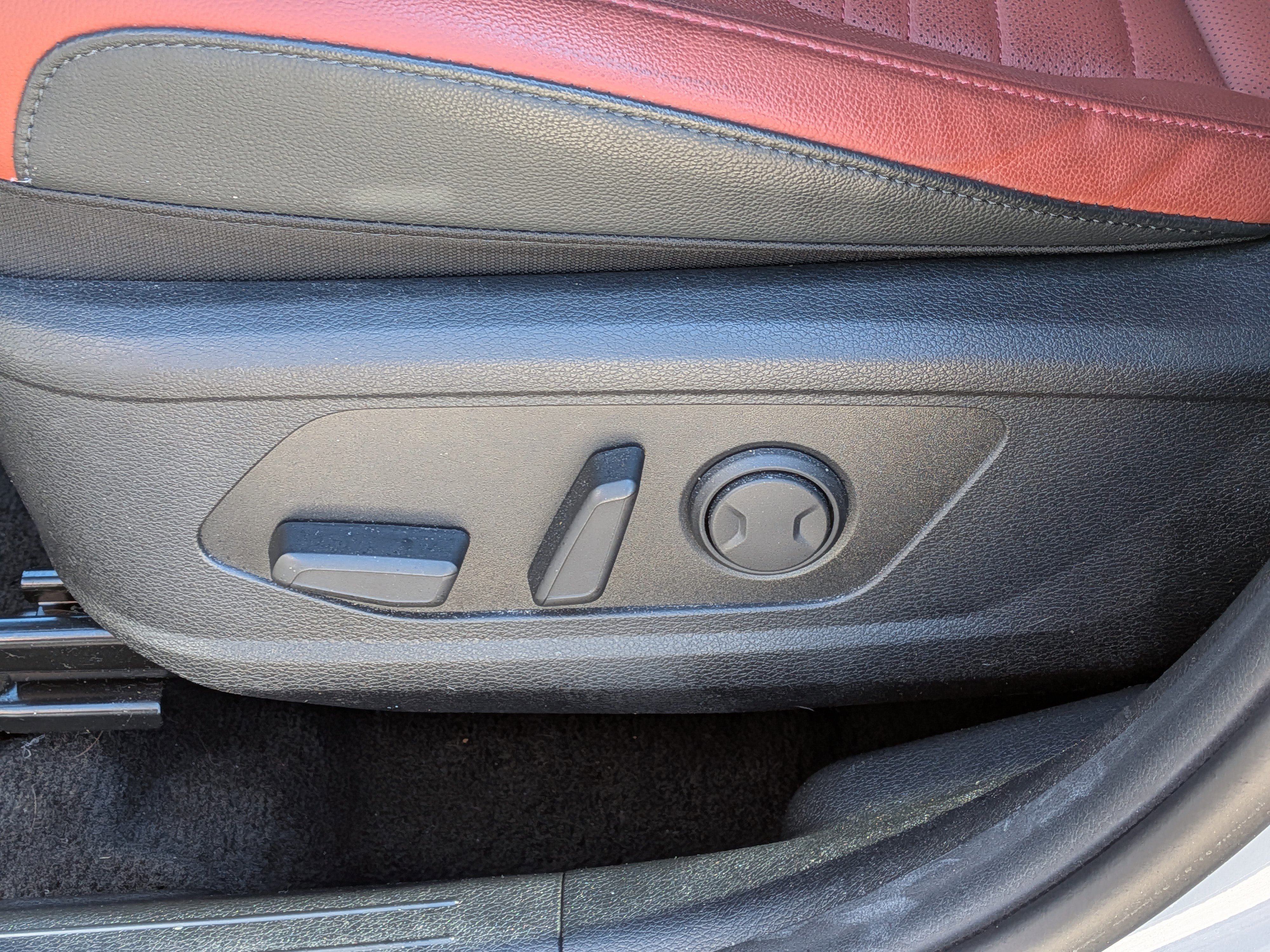 Certified 2023 Kia Sportage SX image 25