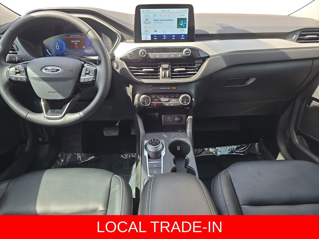 Used 2022 Ford Escape SEL w/ Technology Package image 9