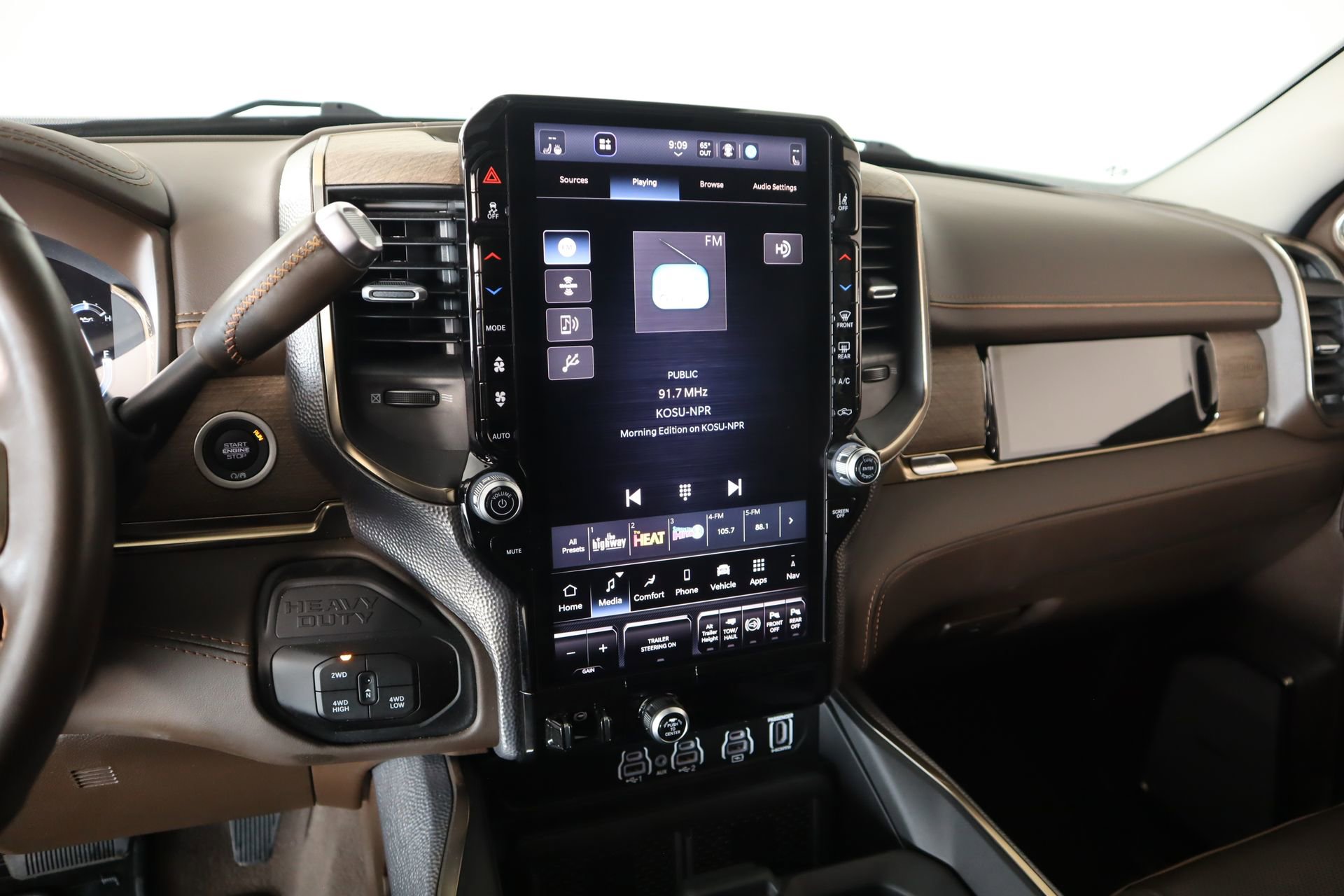 Used 2025 RAM 2500 Limited image 5