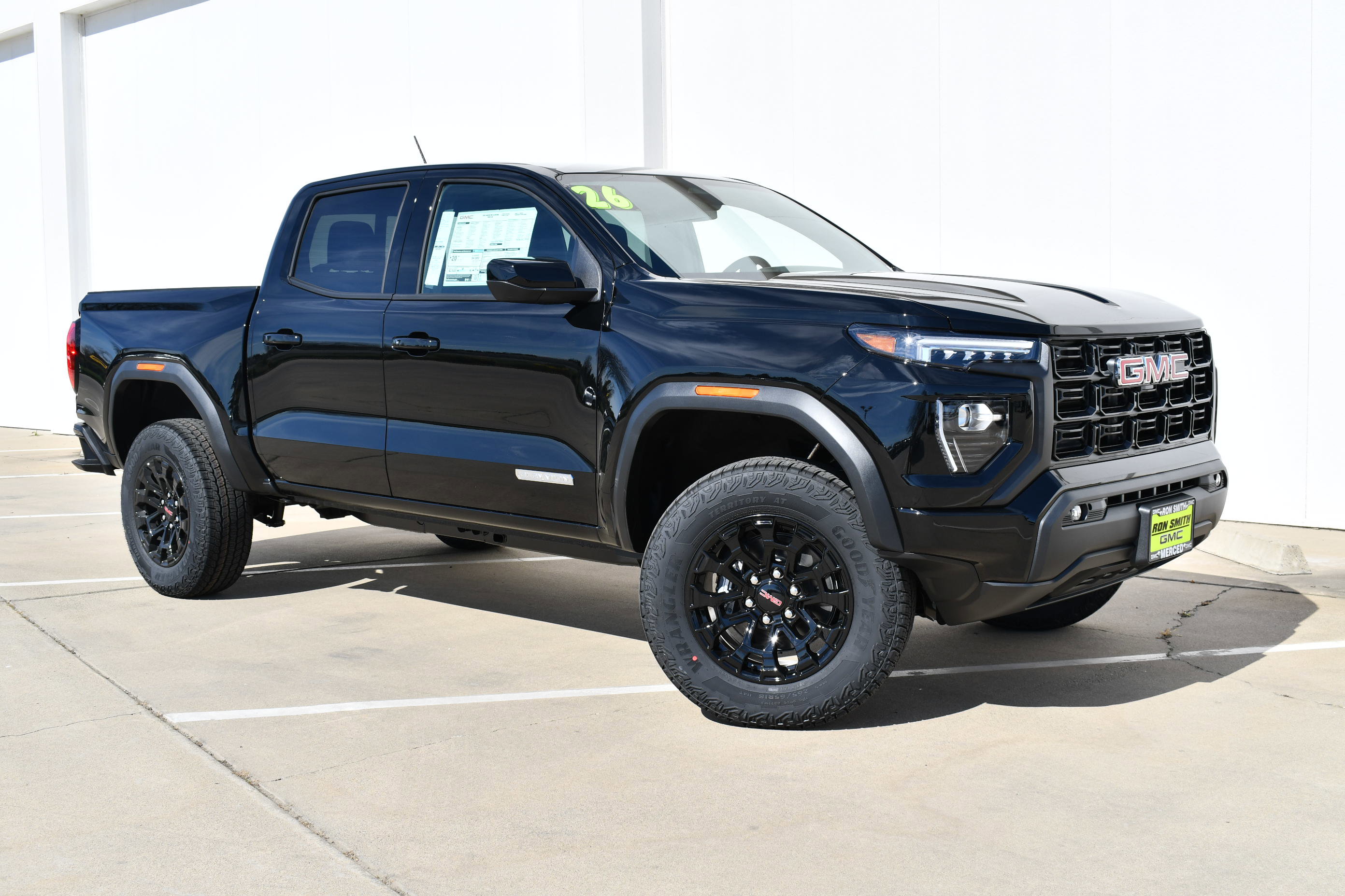 New 2026 GMC Canyon Elevation w/ Convenience Package image 2