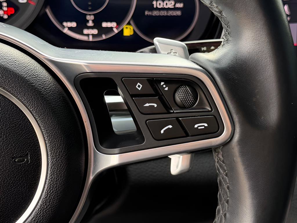 Used 2019 Porsche Panamera 4 image 37