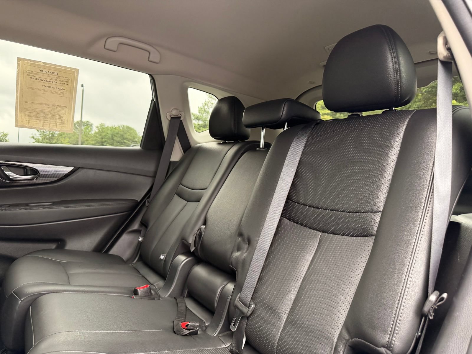 Used 2017 Nissan Rogue SL AWD/4WD image 29