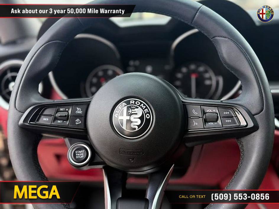 Used 2020 Alfa Romeo Stelvio Ti w/ Nero Edizione AWD/4WD image 13