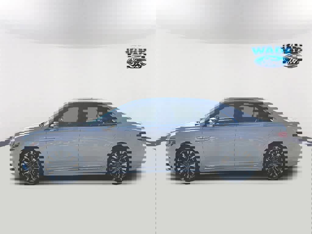 Used 2017 Lincoln Continental Reserve image 8