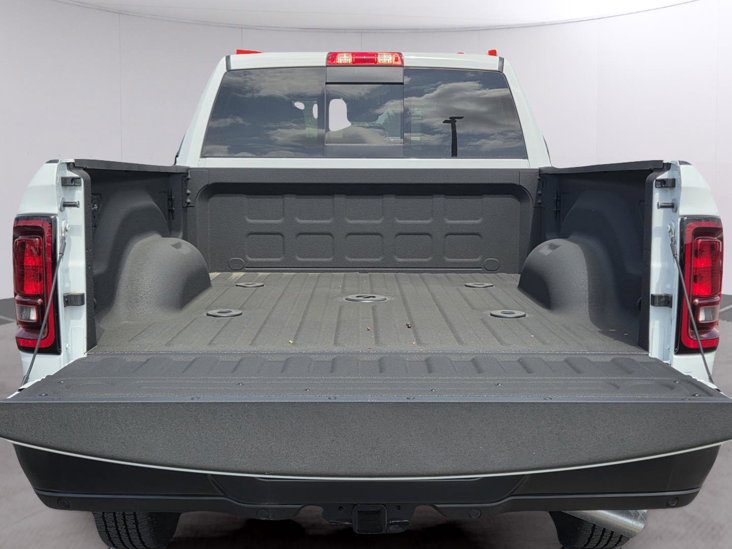 New 2025 RAM 2500 Tradesman image 28