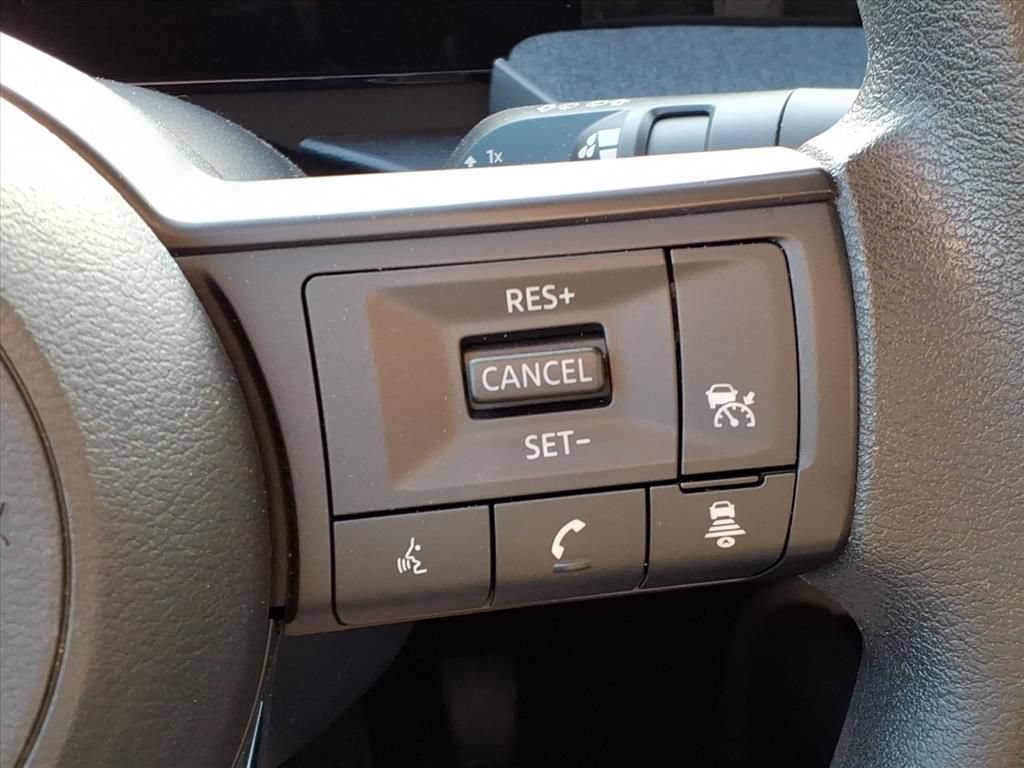 Used 2026 Nissan Kicks SV FWD image 13
