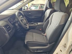 Used 2023 Nissan Rogue SV AWD/4WD image 5