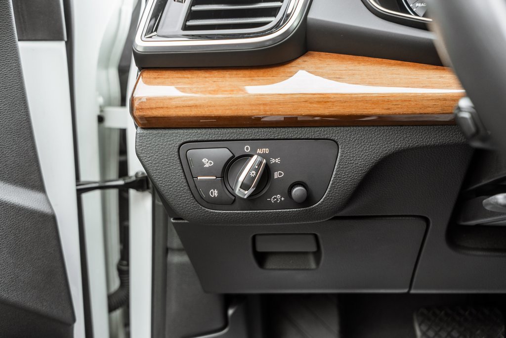 Used 2021 Audi Q5 2.0T Premium Plus image 18