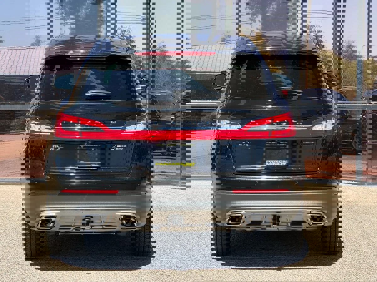 Used 2016 Lincoln MKX Reserve w/ Technology Package image 9