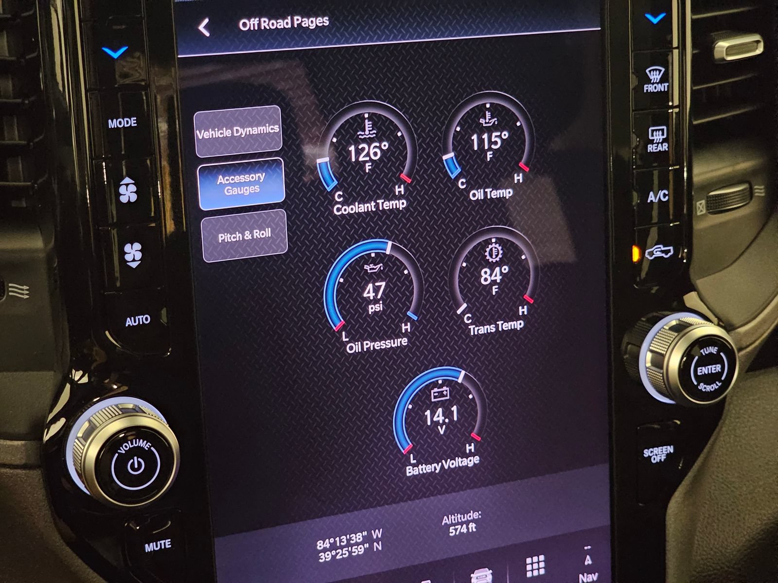 New 2026 RAM 2500 Tradesman AWD/4WD image 13