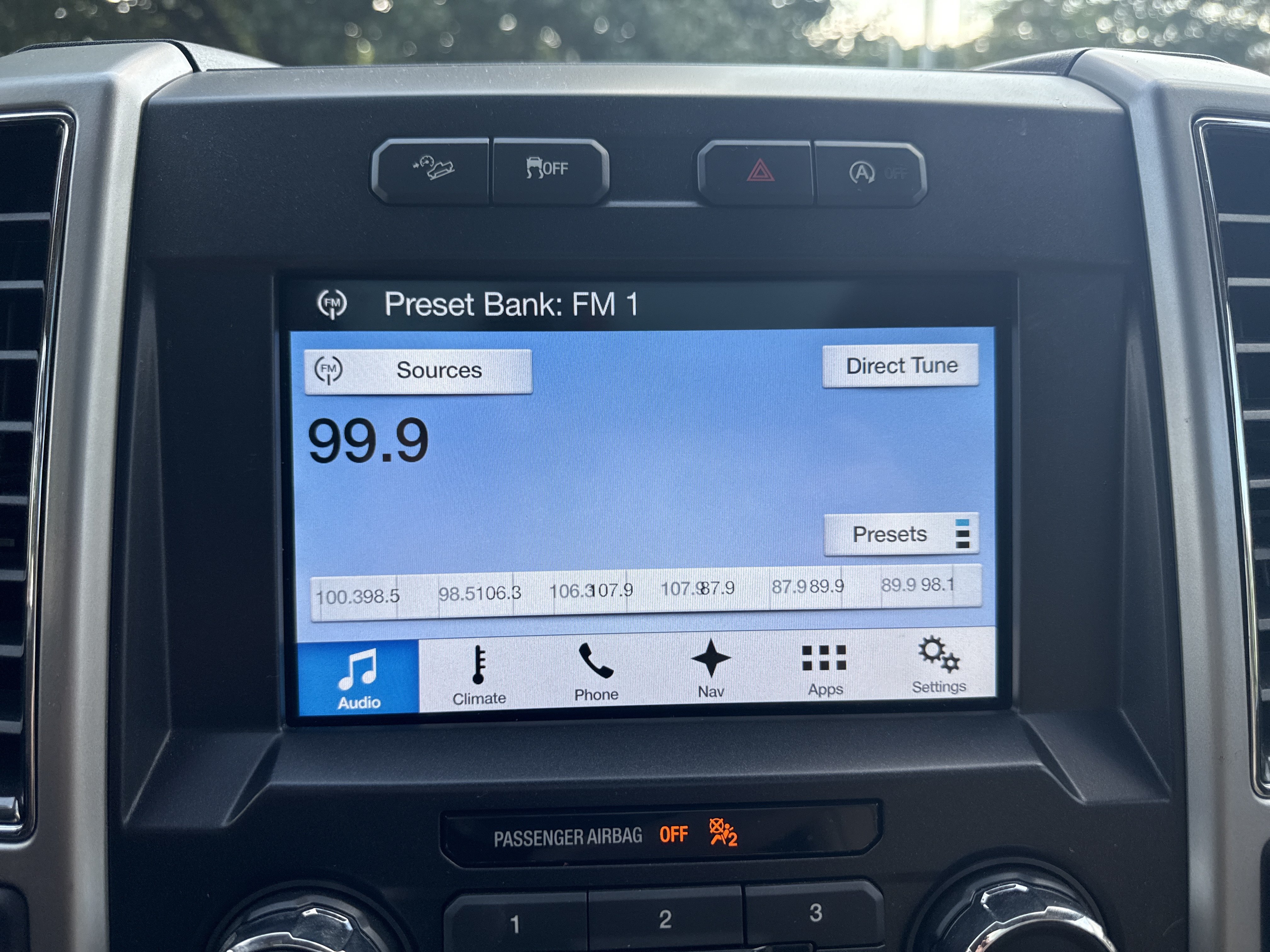 Used 2018 Ford F150 Lariat AWD/4WD image 23
