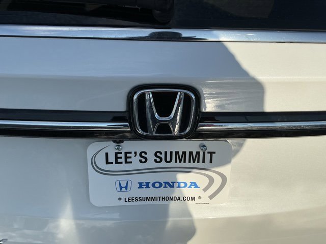 Used 2023 Honda Odyssey Elite image 5
