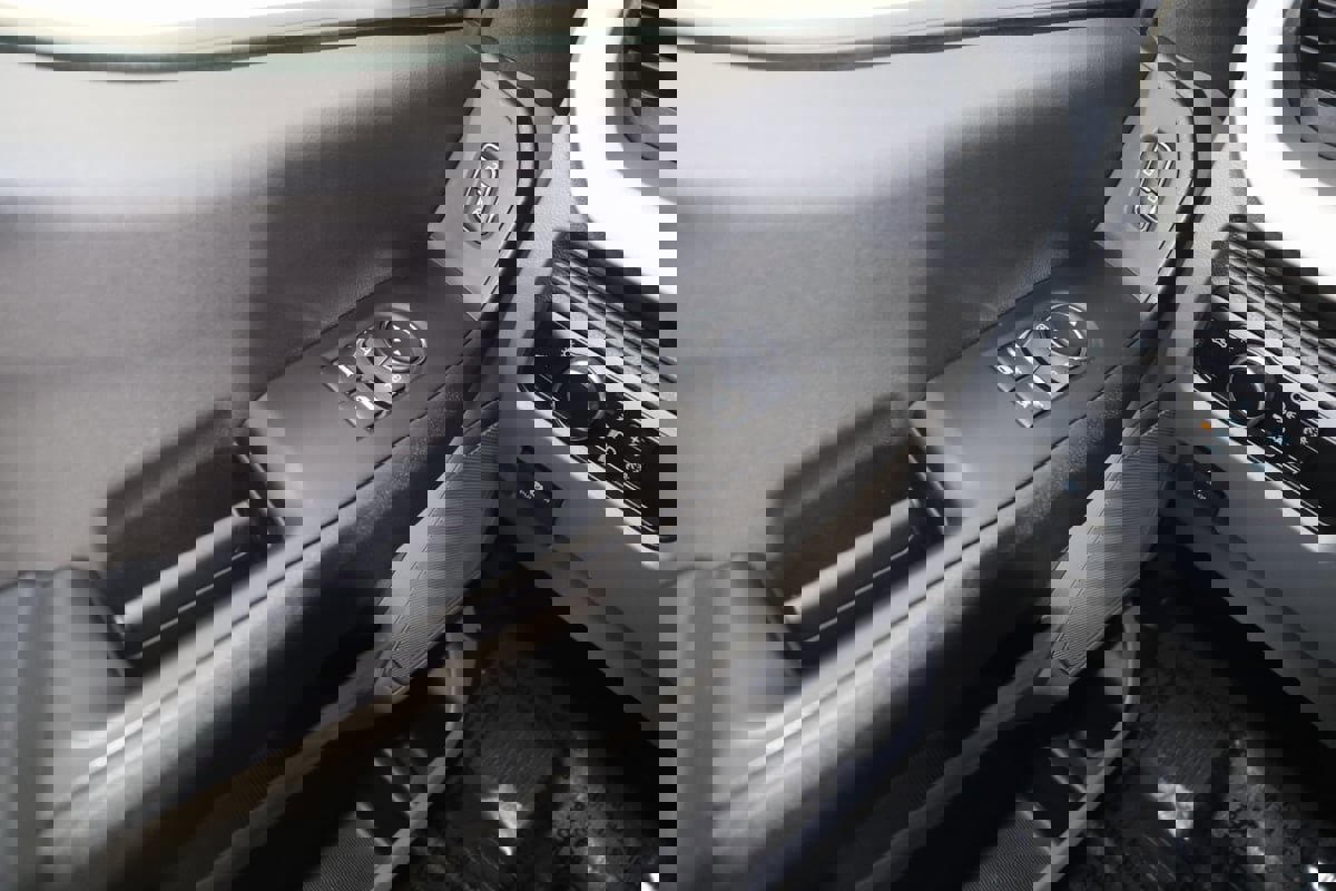 Used 2024 Ford F350 XL w/ Snow Plow/Camper Package image 23