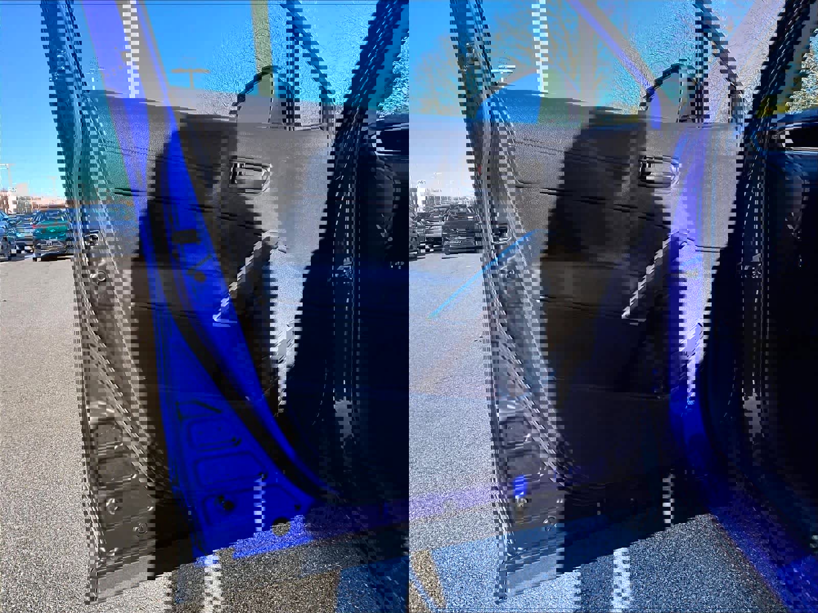 Used 2023 Toyota Corolla Cross LE image 9