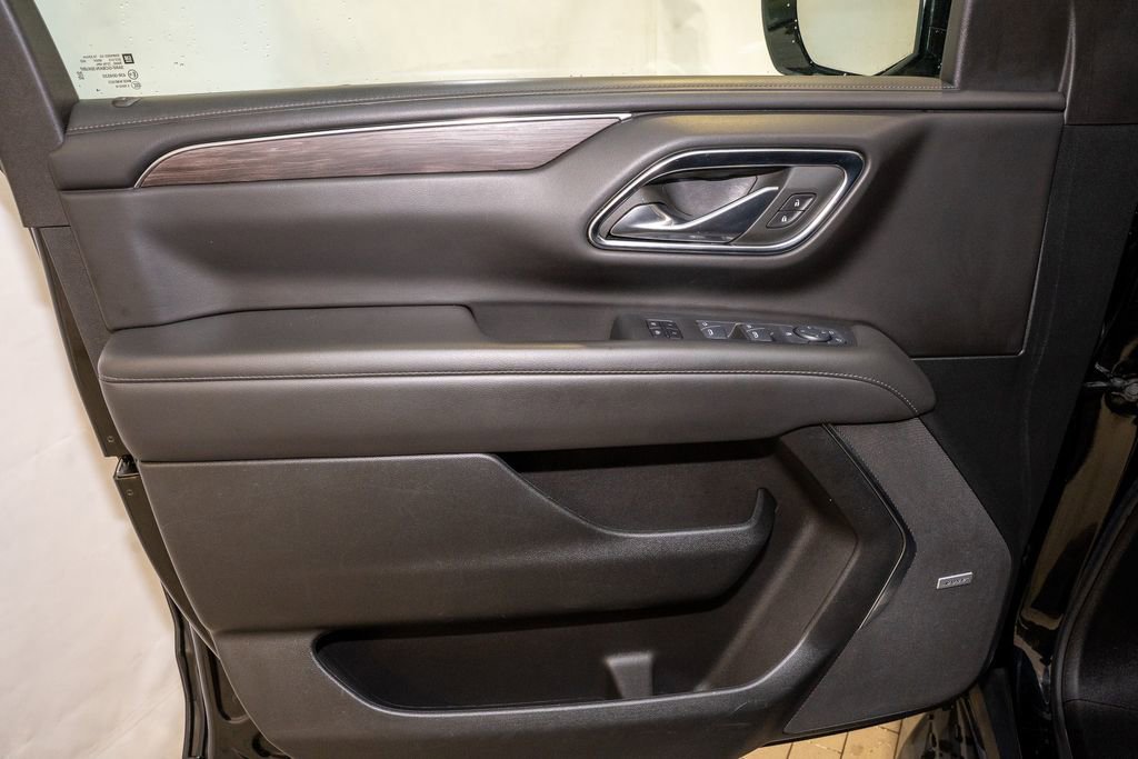 Used 2024 Chevrolet Tahoe LT image 13