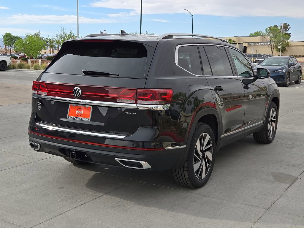 Used 2025 Volkswagen Atlas SEL image 10