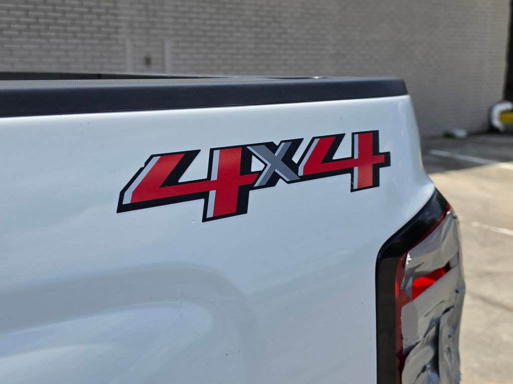 Used 2018 Chevrolet Silverado 1500 Custom w/ Texas Edition AWD/4WD image 31