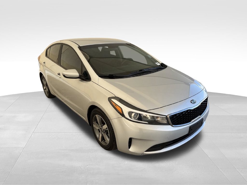 Used 2018 Kia Forte LX w/ LX Popular Package FWD image 4