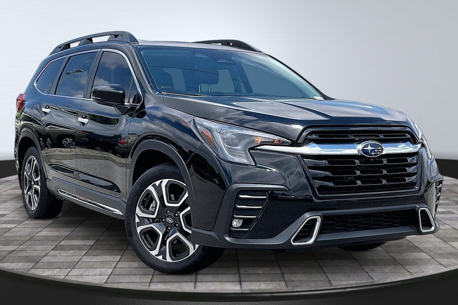 Used 2024 Subaru Ascent Touring AWD/4WD image 10