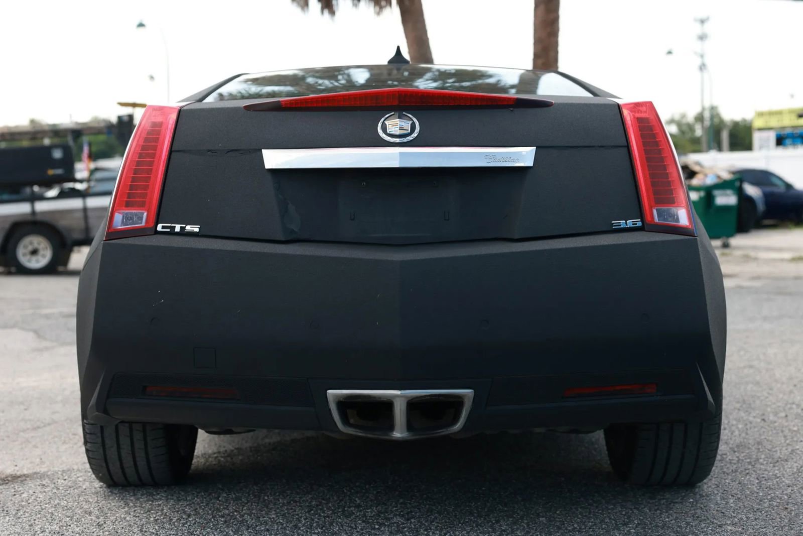 Used 2011 Cadillac CTS Coupe RWD image 5