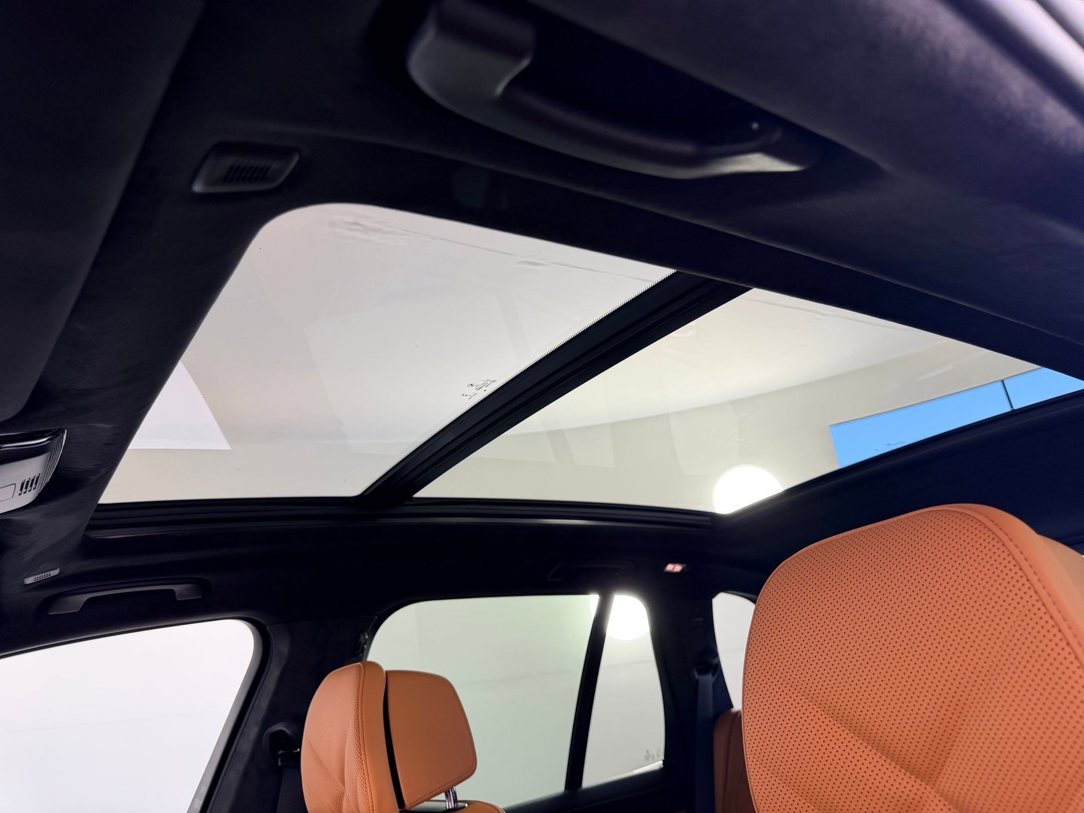 New 2026 BMW X5 xDrive40i AWD/4WD image 14