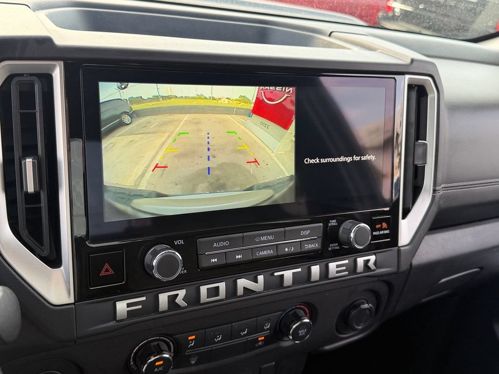 Certified 2025 Nissan Frontier SV w/ Tow Package RWD image 19