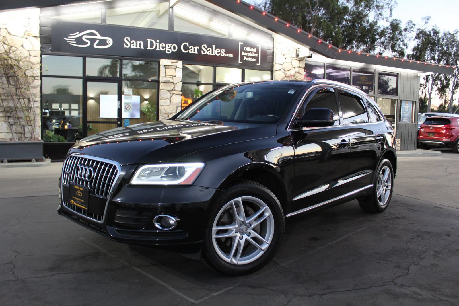 Used 2016 Audi Q5 2.0T Premium Plus w/ Technology Package
