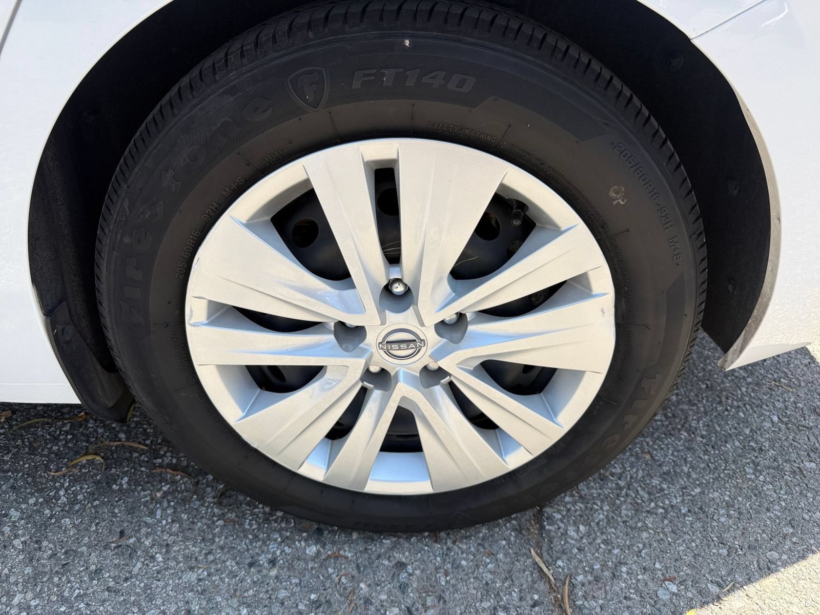 Used 2025 Nissan Sentra S FWD image 27