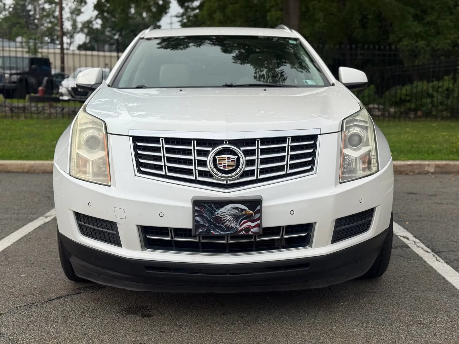 Used 2016 Cadillac SRX Luxury w/ Driver Awareness Package AWD/4WD image 2