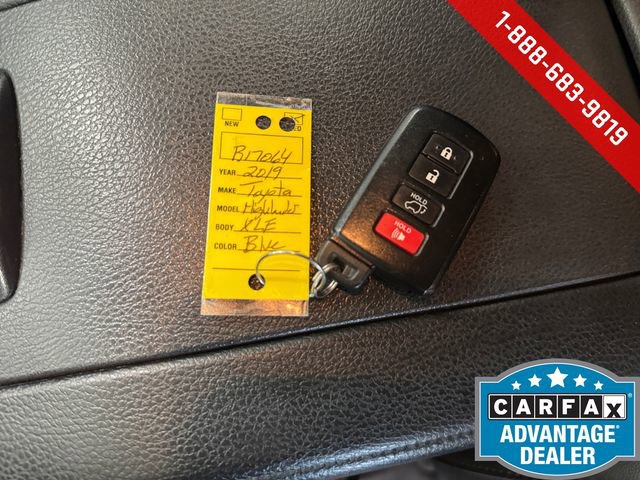 Used 2019 Toyota Highlander XLE image 27