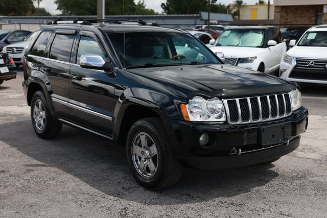 Used 2006 Jeep Grand Cherokee Overland w/ Skid Plate Group AWD/4WD image 18