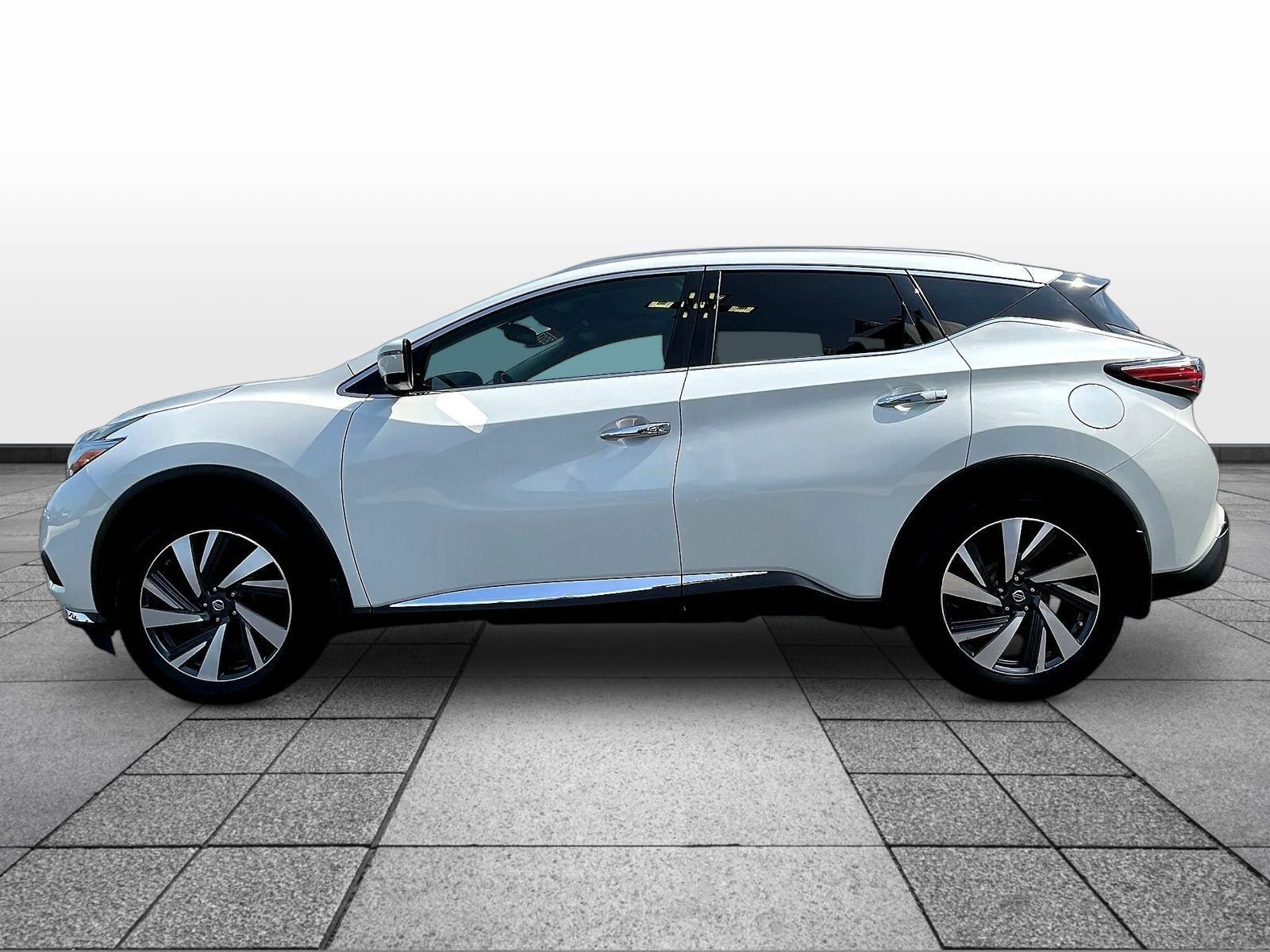 Certified 2017 Nissan Murano Platinum w/ Platinum Technology Package AWD/4WD image 8
