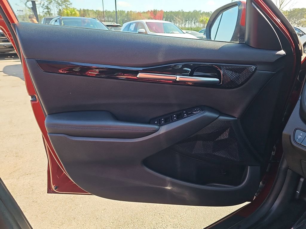 Used 2022 Kia Seltos Nightfall Edition image 30