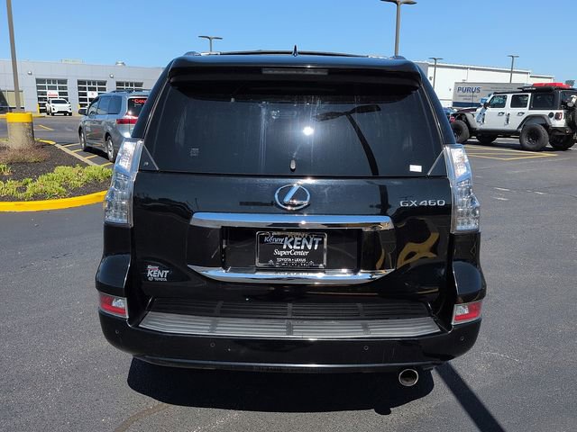 Used 2016 Lexus GX 460 w/ Premium Package AWD/4WD image 6