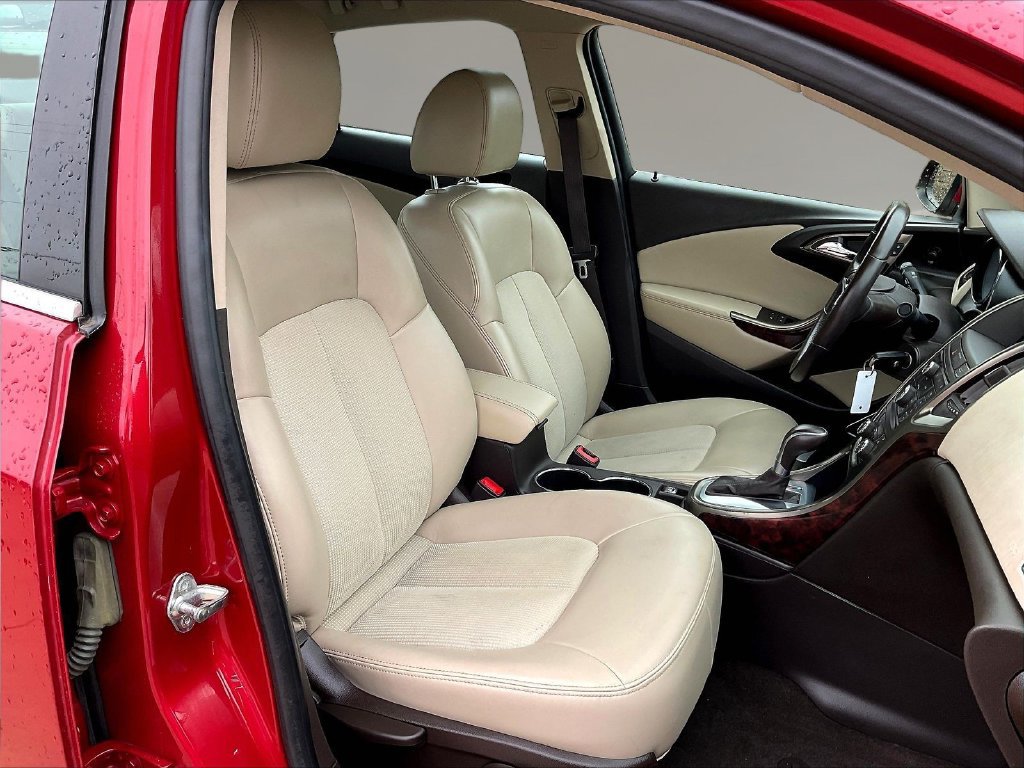 Used 2016 Buick Verano w/ Comfort Package FWD image 26