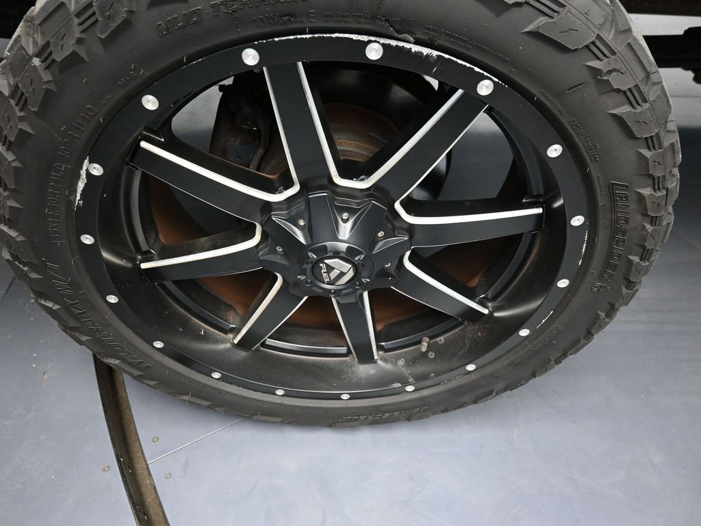 Used 2020 Ford F250 Platinum w/ FX4 Off-Road Package AWD/4WD image 29