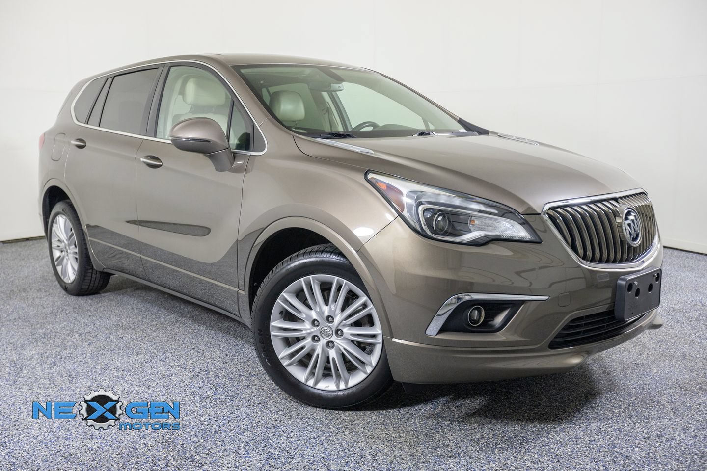 Used 2018 Buick Envision Preferred FWD image 1