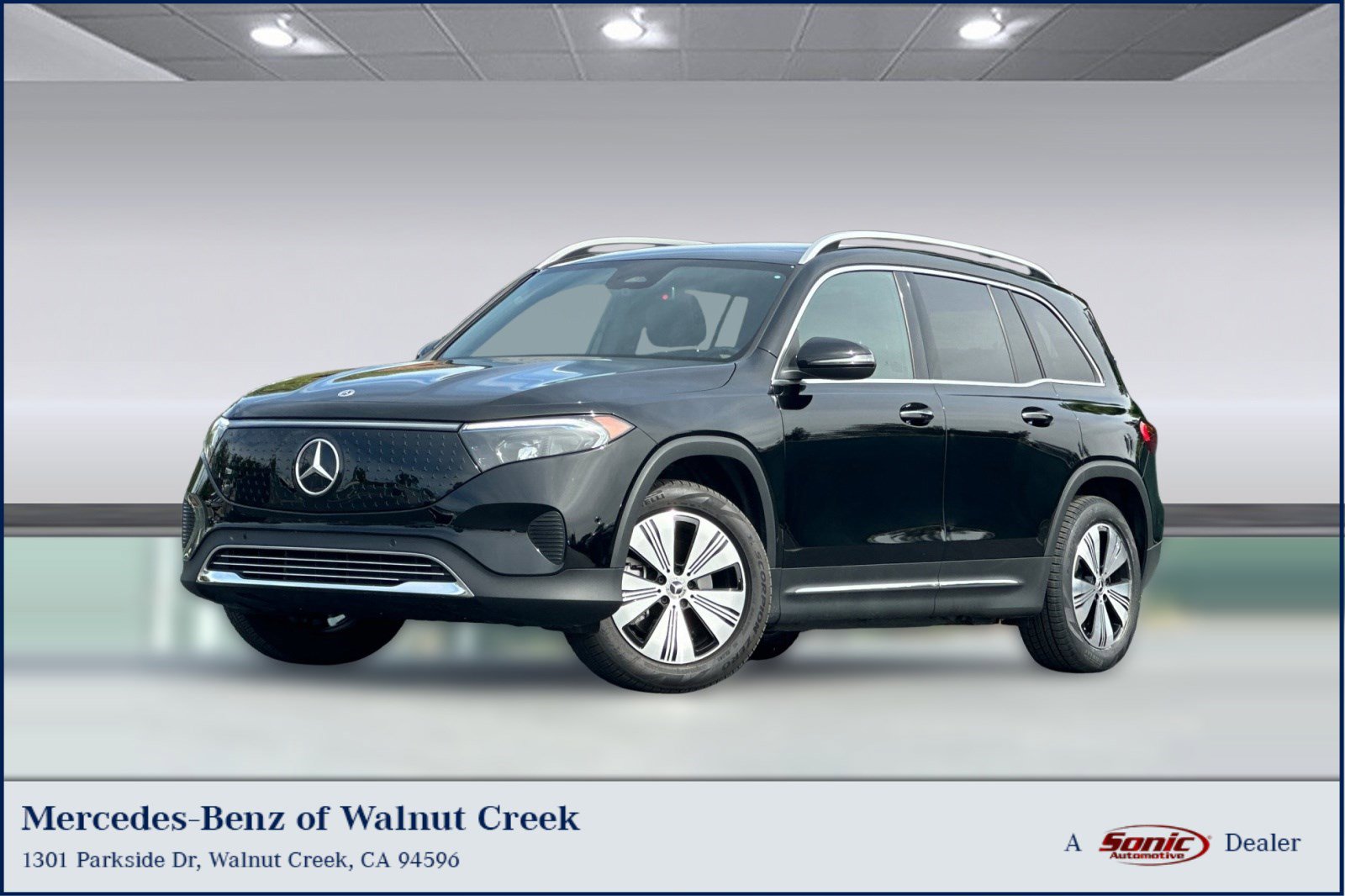 Certified 2024 Mercedes-Benz EQB 300 4MATIC image 1