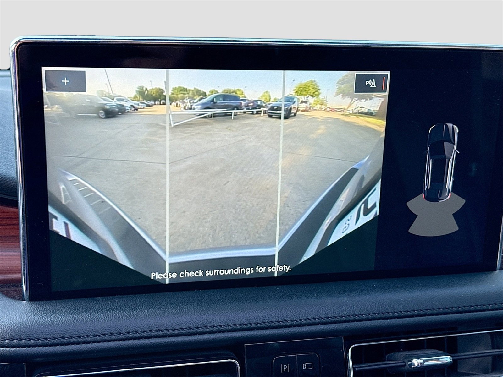 Used 2023 Lincoln Nautilus Reserve image 14