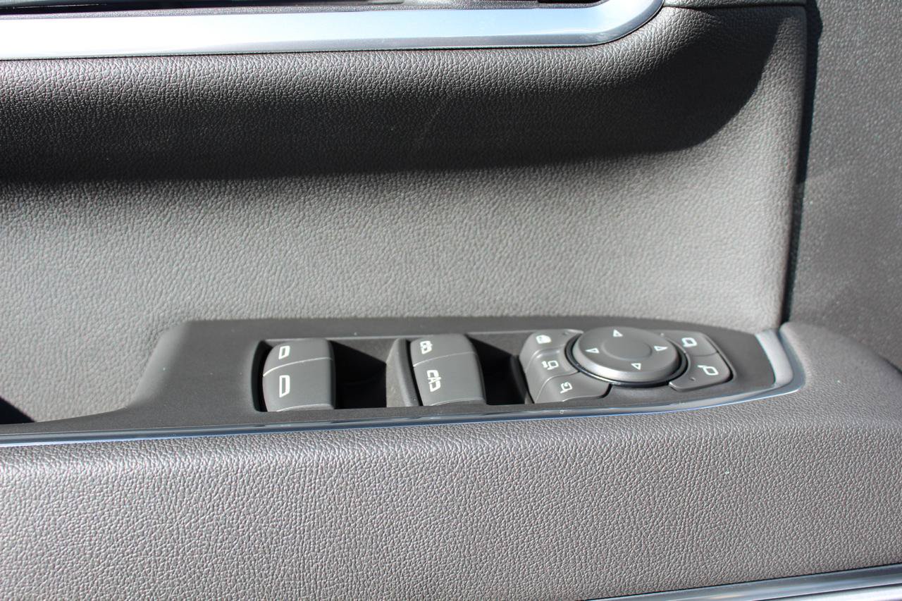 Used 2026 Chevrolet Silverado 3500 High Country w/ High Country Premium Package AWD/4WD image 64