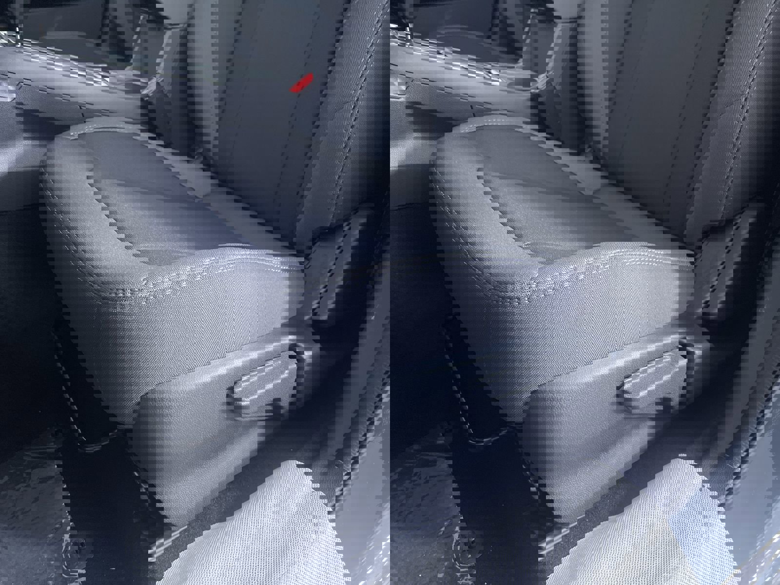 Used 2025 Subaru Crosstrek 2.5i Premium w/ Crosstrek Mirror Package image 12