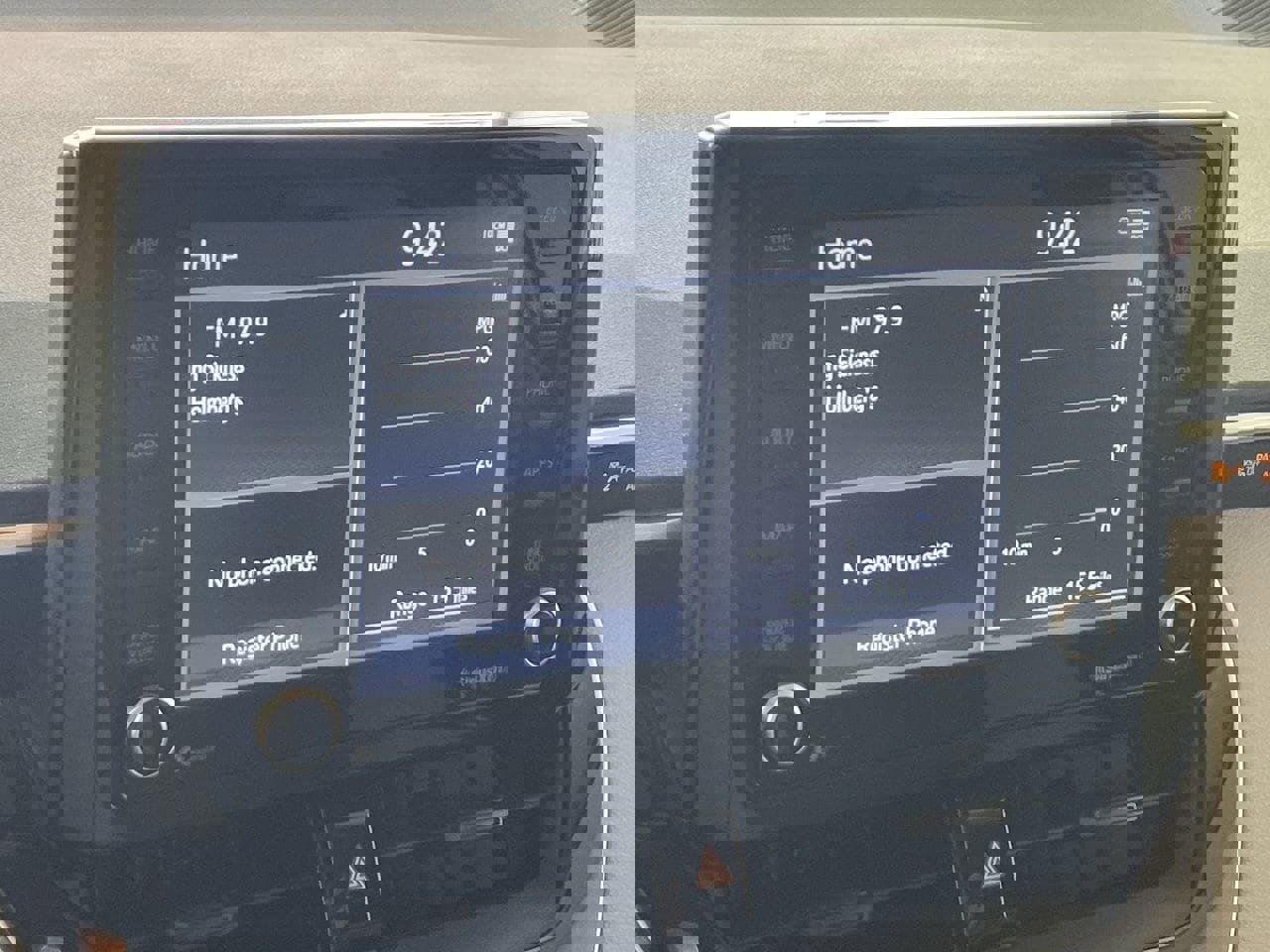 Used 2022 Toyota Corolla LE w/ Carpet Mat Package (TMS) image 17