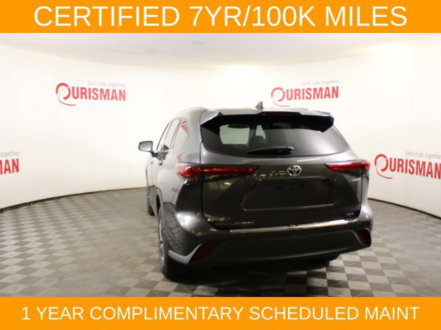 Used 2021 Toyota Highlander XLE AWD/4WD image 8