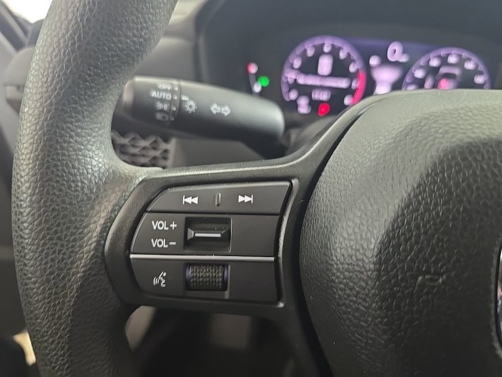 Used 2025 Honda Accord SE image 12