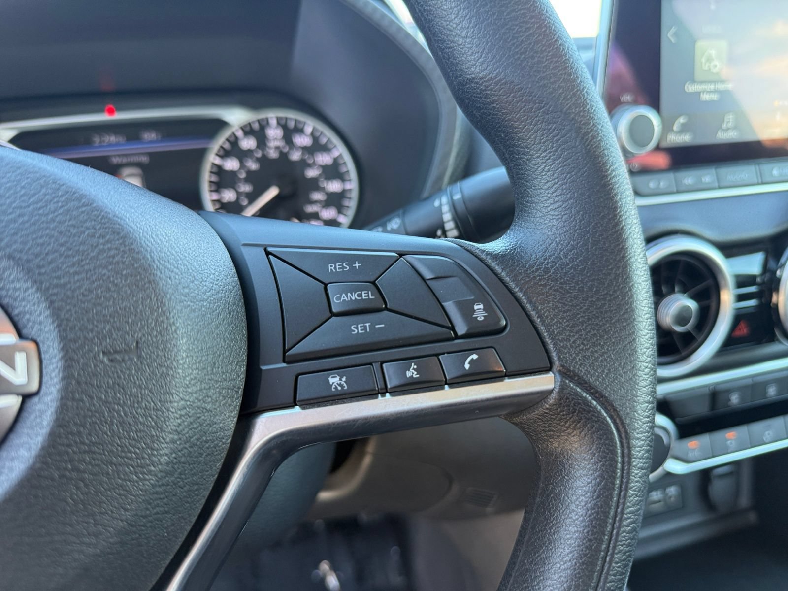Used 2024 Nissan Sentra SV FWD image 25