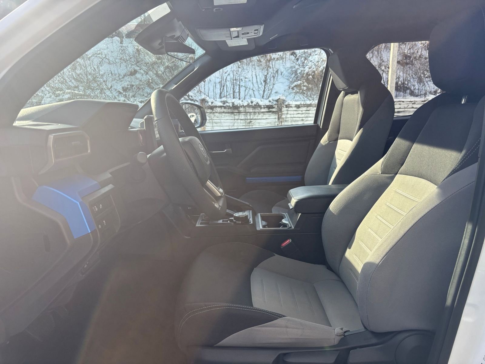 Used 2025 Toyota Tacoma TRD Off-Road image 35