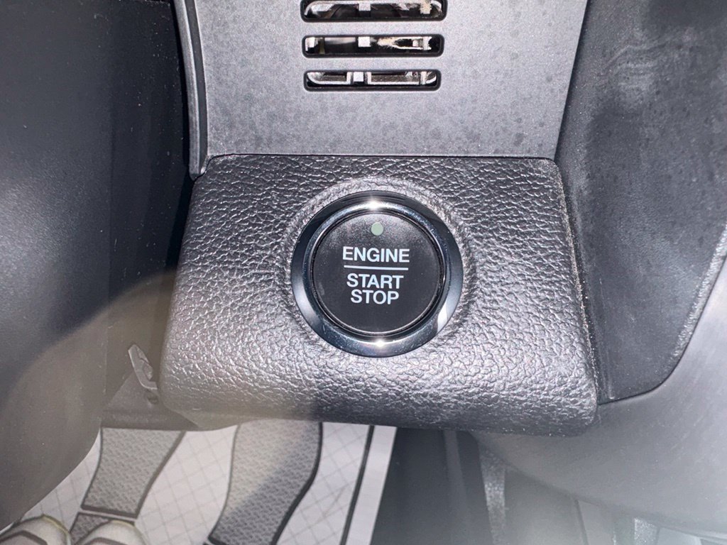 Used 2018 Ford F150 Platinum w/ Equipment Group 701A Luxury AWD/4WD image 37