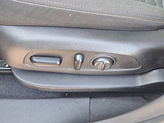 Used 2021 Chevrolet Equinox LT image 6