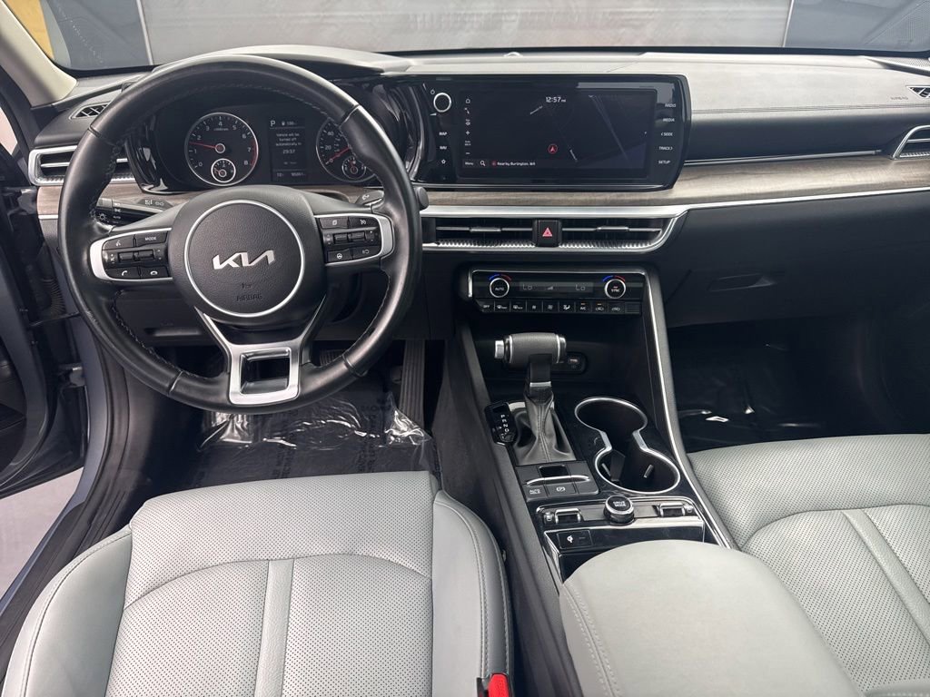 Used 2023 Kia K5 EX FWD image 12